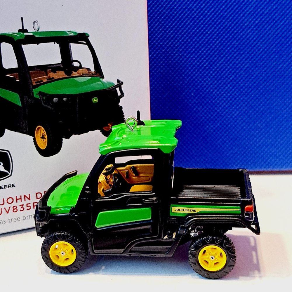 Hallmark 'John Deere Gator' Utility Vehicle 2023 Die-Cast Ornament New In Box